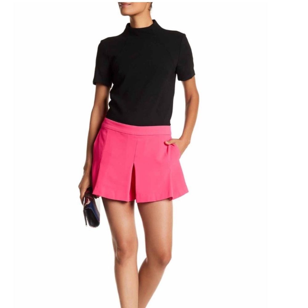 Trina Turk // Bernita Shorts // Hot Pink // Size 0